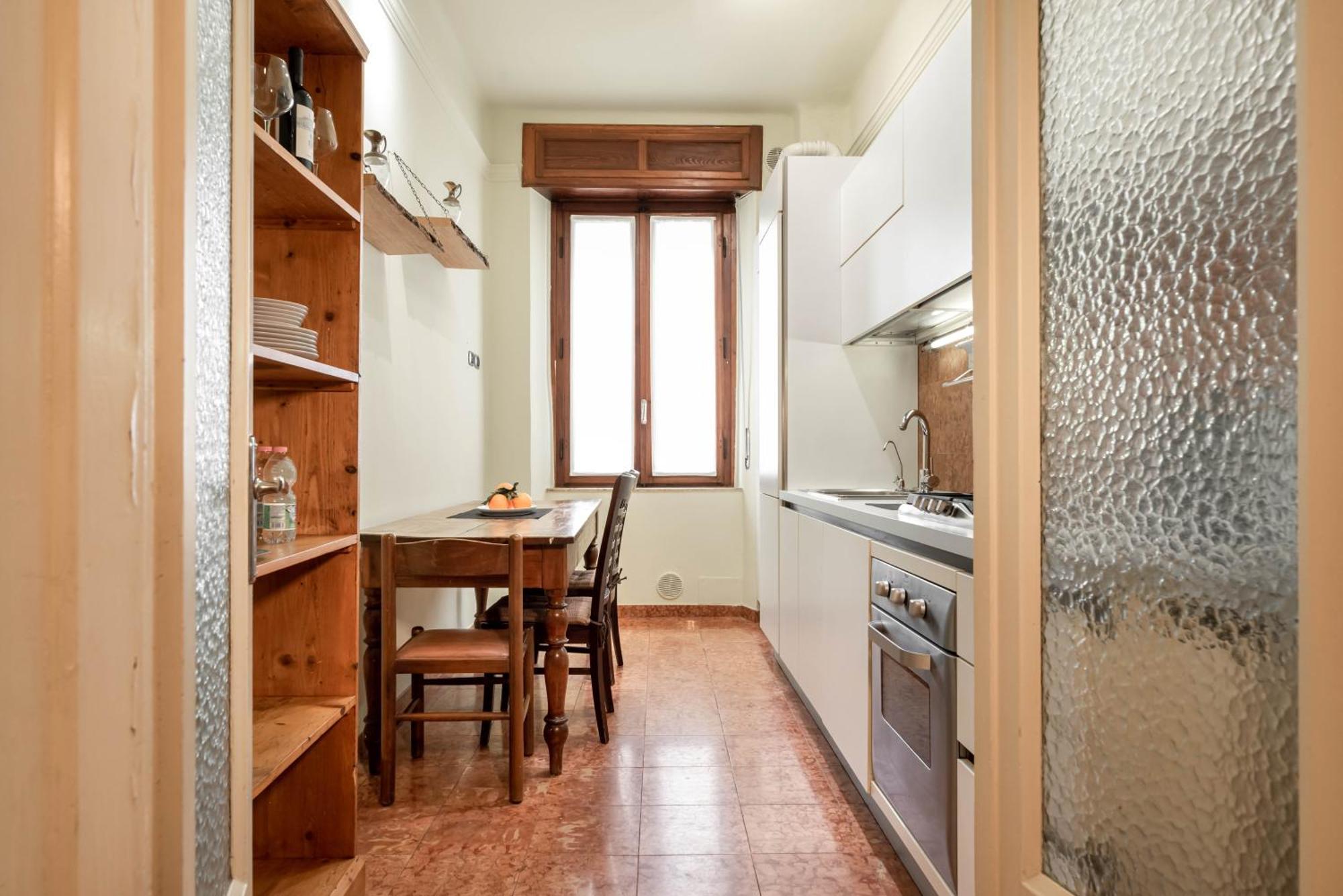 Piazza Isolo Central Apartment Verona Dış mekan fotoğraf